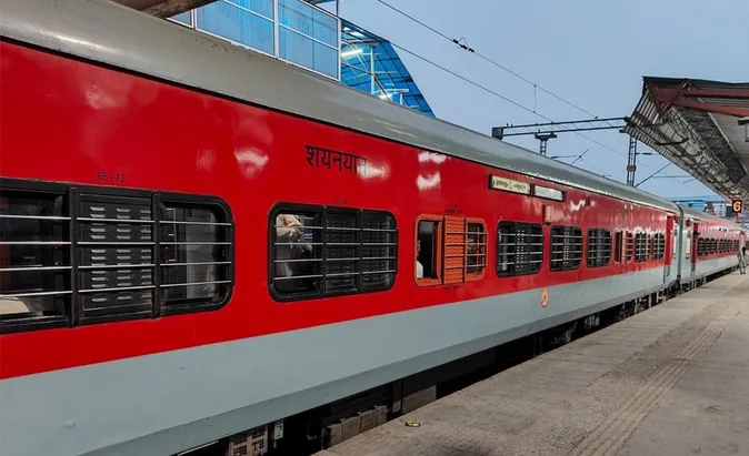 Ambala News: चंडीगढ़-हावड़ा के बीच चलेंगी स्पेशल ट्रेनें 2026